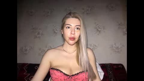 LuxSonyaStar online show from 05-19-26, 12:33