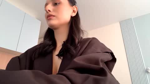 Aria online show from 03-15-26, 10:21