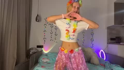 Snapshot of lxsundolyxl_ chatting on 10-04-25, 03:26 lxsundolyxl_ online show from 10-04-25, 03:26