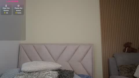 lya_aron_couple online show from 07-09-26, 03:05