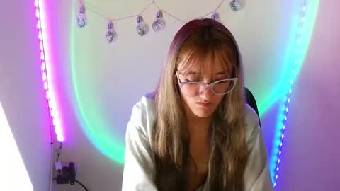 Call me Lia  online show from 11-11-25, 11:05