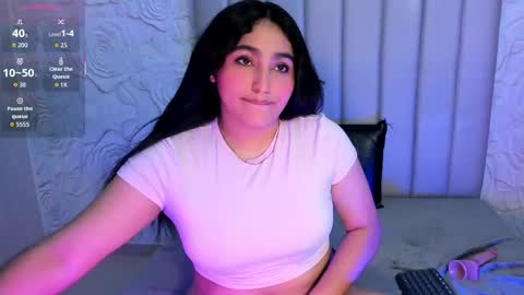 LYA DUBOIS  online show from 04-16-26, 09:39