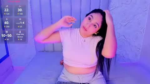 LYA DUBOIS  online show from 06-09-26, 10:10