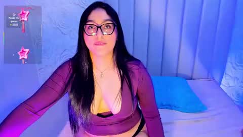 LYA DUBOIS  online show from 06-17-26, 11:16