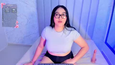 LYA DUBOIS  online show from 07-02-26, 10:38