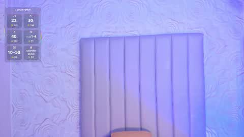 LYA DUBOIS  online show from 07-18-26, 09:02