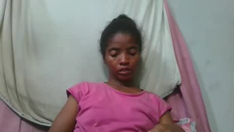 lydie856696 online show from 05-13-26, 06:49