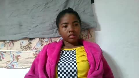 lydie856696 online show from 07-23-26, 02:31