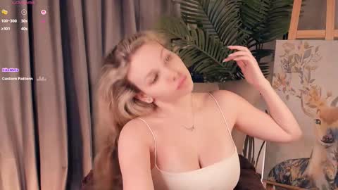 Snapshot of lykava chatting on 02-06-26, 10:18 simply Eliza online show from 02-06-26, 10:18