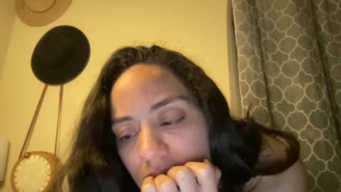 Snapshot of lylajades chatting on 02-03-25, 04:57 Olivia online show from 02-03-25, 04:57