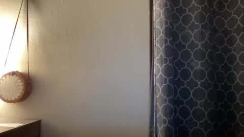 Snapshot of lylajades chatting on 10-16-25, 02:34 Olivia online show from 10-16-25, 02:34