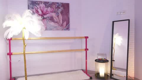 Lyly   online show from 02-07-25, 05:41