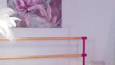 Lyly   online show from 03-05-25, 12:00