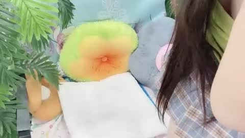 lyly_sweet97 online show from 07-22-26, 12:57