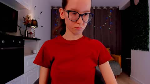 Sara online show from 02-02-25, 07:14