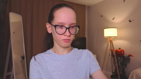 Sara online show from 12-03-25, 04:16