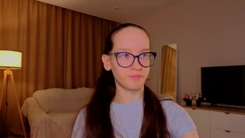 Sara online show from 04-05-26, 04:04