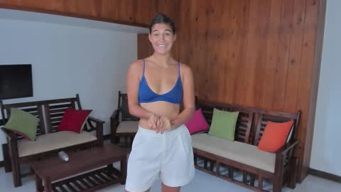  LYNN  online show from 11-13-25, 08:24