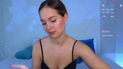 Lana online show from 04-10-26, 03:34