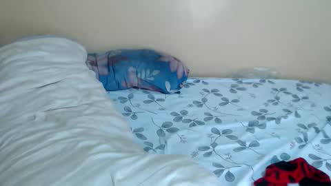 lyenne online show from 11-25-25, 08:42