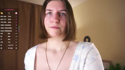 Lola online show from 12-21-25, 06:48