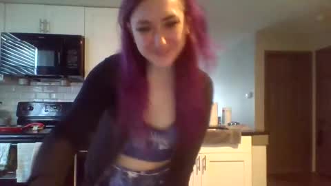 Lynn  online show from 02-04-26, 06:14