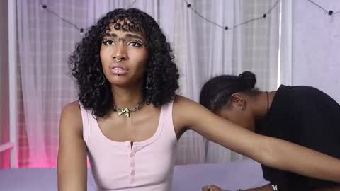 Lynx and Sun  online show from 10-06-25, 06:49