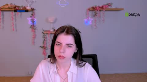 lyra_desire online show from 05-21-26, 08:32