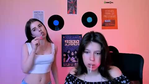 lyra_desire online show from 06-14-26, 07:27