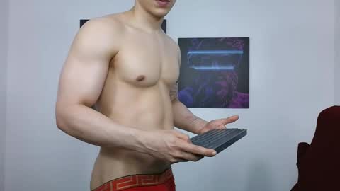 Lysan online show from 04-18-26, 07:58