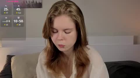 Snapshot of lyucy chatting on 07-20-26, 09:17 Julie online show from 07-20-26, 09:17