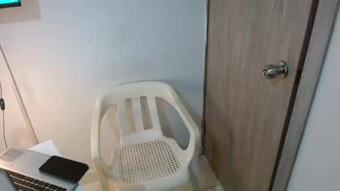Snapshot of m1chaelx_ chatting on 05-07-26, 03:06 MICHAEL online show from 05-07-26, 03:06