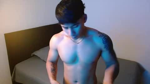 Snapshot of m1chaelx_ chatting on 06-01-26, 03:03 MICHAEL online show from 06-01-26, 03:03