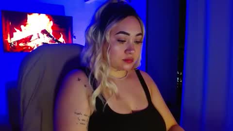 Snapshot of m33li chatting on 04-18-26, 11:49 Meli online show from 04-18-26, 11:49