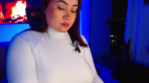 Snapshot of m33li chatting on 06-05-26, 02:29 Meli online show from 06-05-26, 02:29