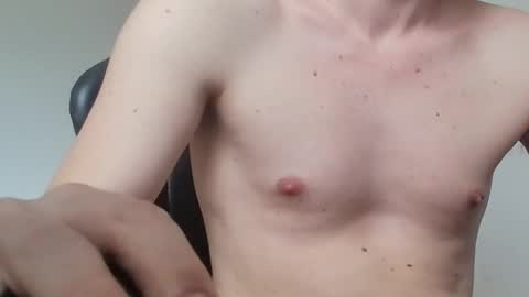 Snapshot of m3n1c chatting on 02-16-26, 08:43 m3n1c online show from 02-16-26, 08:43