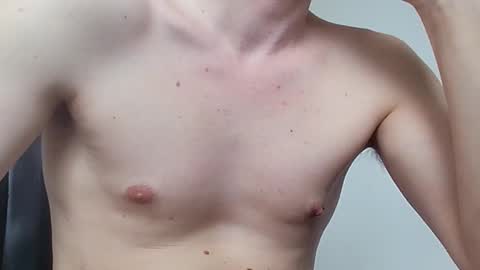 Snapshot of m3n1c chatting on 02-17-26, 01:07 m3n1c online show from 02-17-26, 01:07