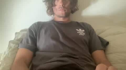 Snapshot of m9734 chatting on 05-31-26, 04:58 m9734 online show from 05-31-26, 04:58