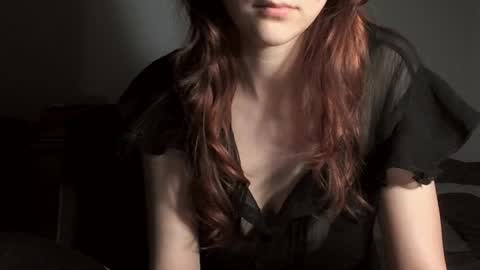 Snapshot of m___eow chatting on 06-05-26, 01:12 Mimi online show from 06-05-26, 01:12