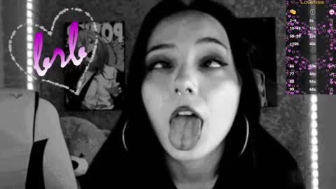 Melissa online show from 07-08-26, 03:16