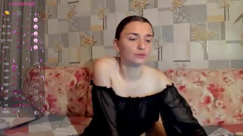 Snapshot of ma_cheriee chatting on 10-23-25, 09:24 Lulu online show from 10-23-25, 09:24