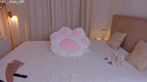 Mary online show from 02-14-26, 10:06