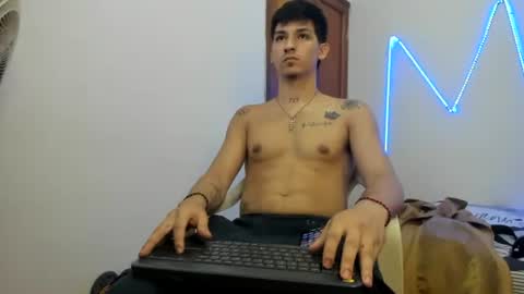 itgram pezlo josue online show from 11-12-25, 03:01