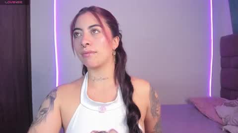 Sara online show from 06-12-26, 04:44