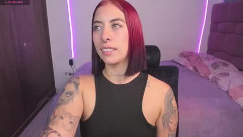 Sara online show from 07-25-26, 04:32