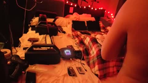 mac1119 online show from 04-12-26, 03:33