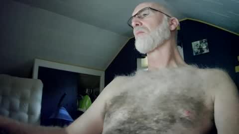 Snapshot of mac8181 chatting on 12-19-24, 12:34 mac8181 online show from 12-19-24, 12:34