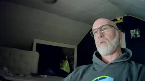 Snapshot of mac8181 chatting on 12-29-24, 11:40 mac8181 online show from 12-29-24, 11:40