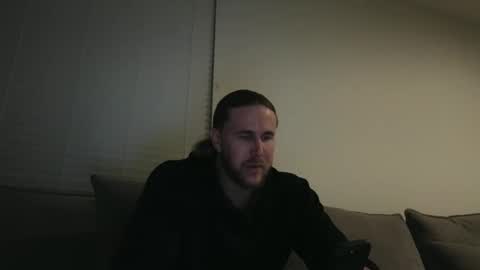 Snapshot of mac_drew chatting on 02-18-25, 06:15 mac_drew online show from 02-18-25, 06:15