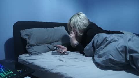 Mac Troy online show from 01-17-26, 06:44